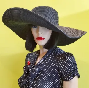 6" Wide Wired Brim Sun Hat in Black