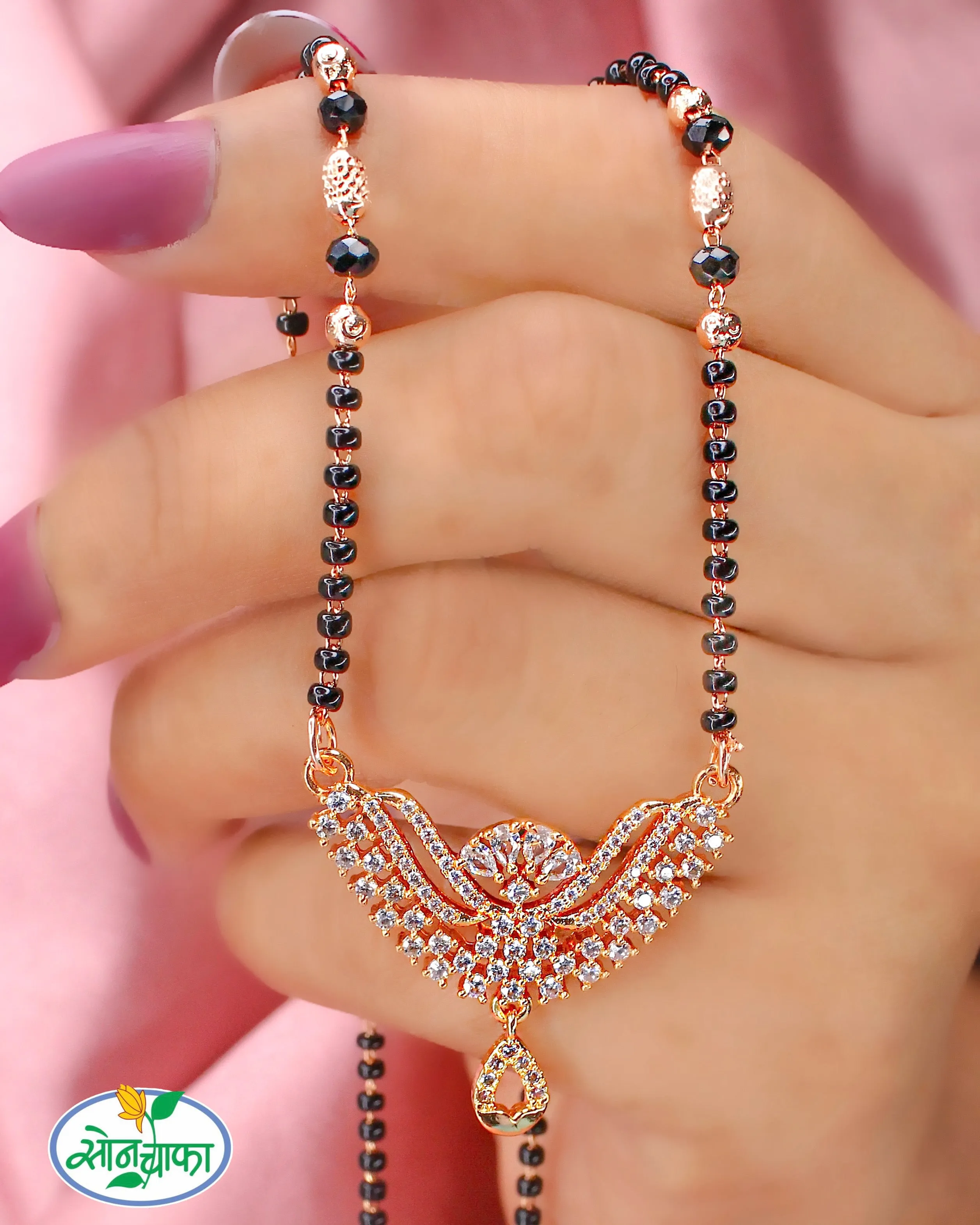 ALLURING DIAMOND MANGALSUTRA