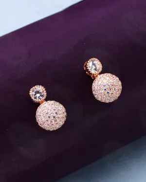 ALLURING DIAMOND STUDS