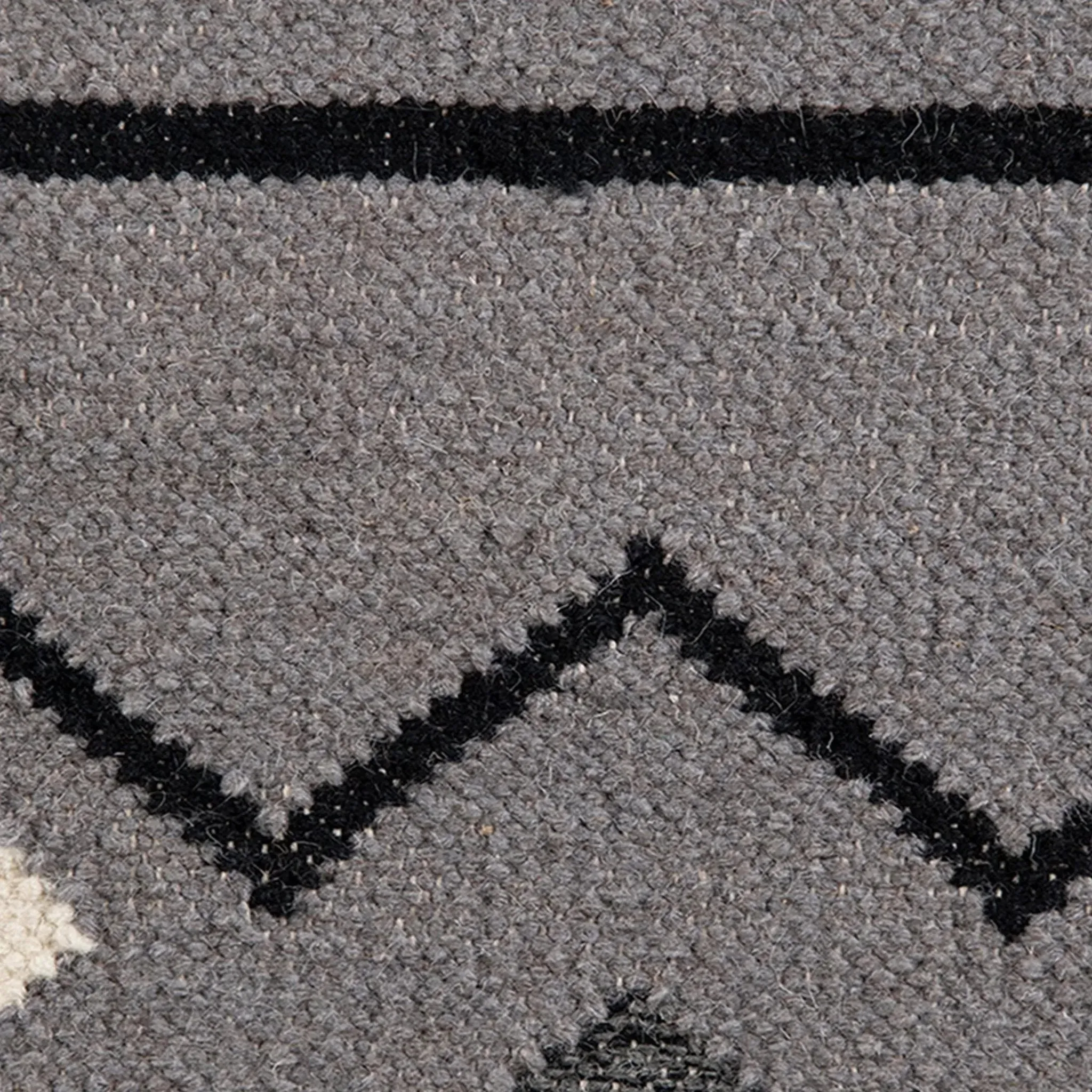 Artifacts ARI-2 Dove Grey Rug