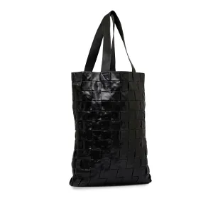 Black Bottega Veneta Maxi Intrecciato Cassette Tote