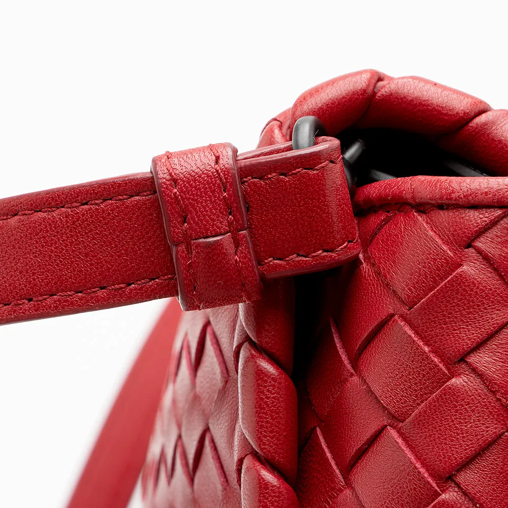 Bottega Veneta Intrecciato Woven Shoulder Bag (SHF-15999)