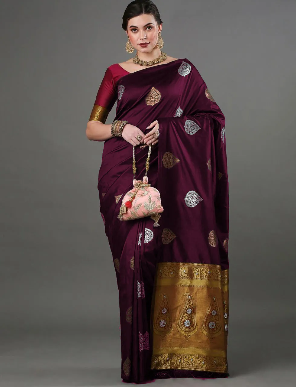 Mesmerising Wine Soft Silk Saree With Alluring Blouse Piece