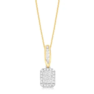 New York 14ct White Gold Round Brilliant & Princess Cut 3/4 CARAT tw of Diamonds Pendant