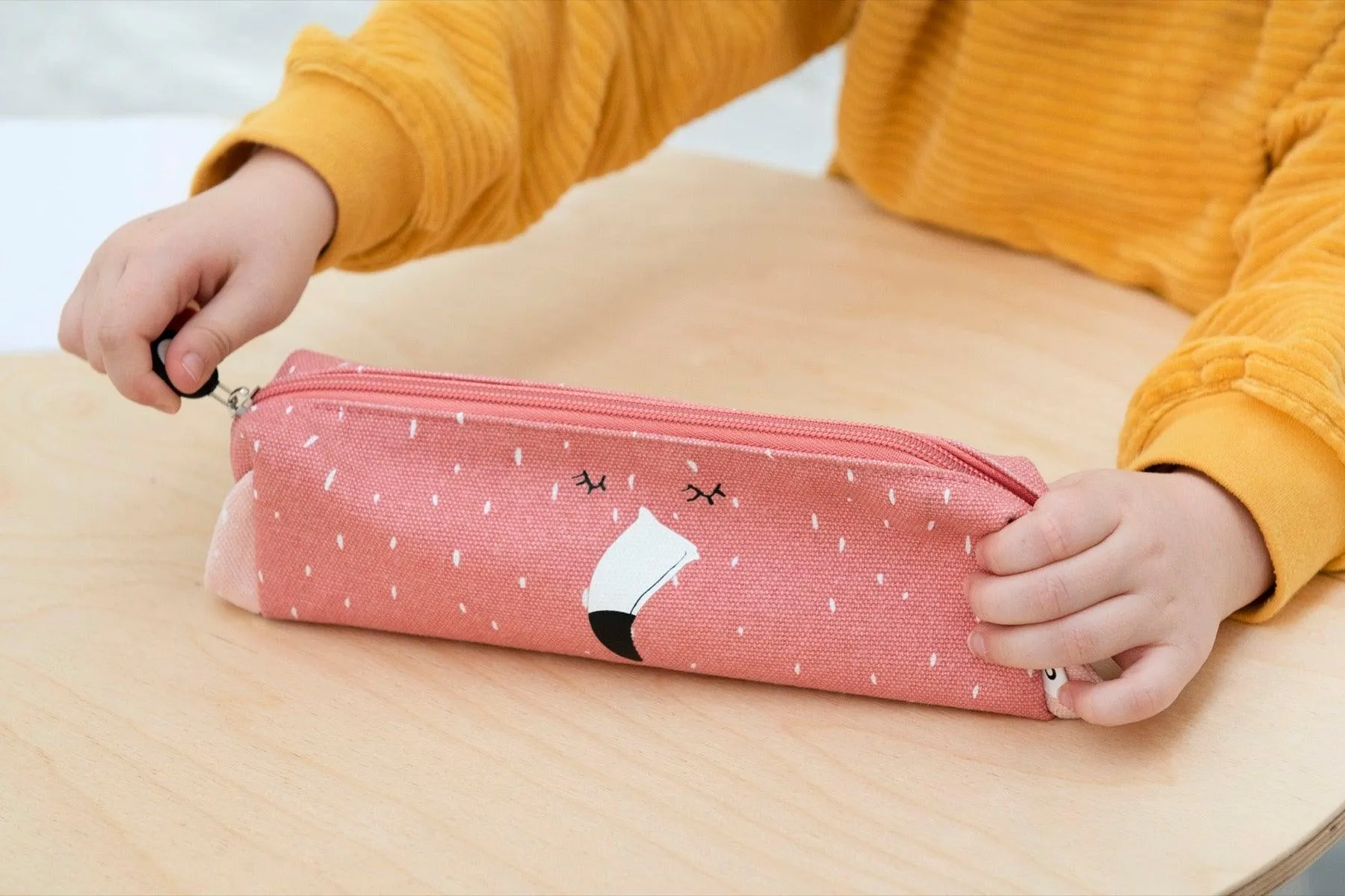 Pencil Case Long - Mrs. Flamingo